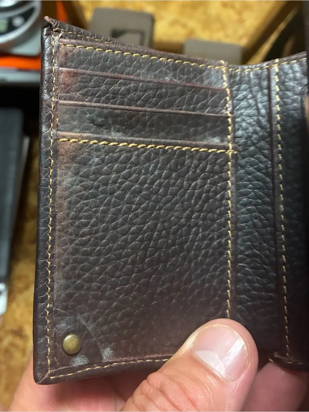 Carhartt Men’s Leather Bifold Wallet Brown Black Genuine Leather w/ Original Tin